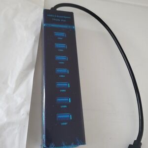 USB 3.0 SuperSpeed 7 Port Hub High Speed Data Transfer Black with Blue LED